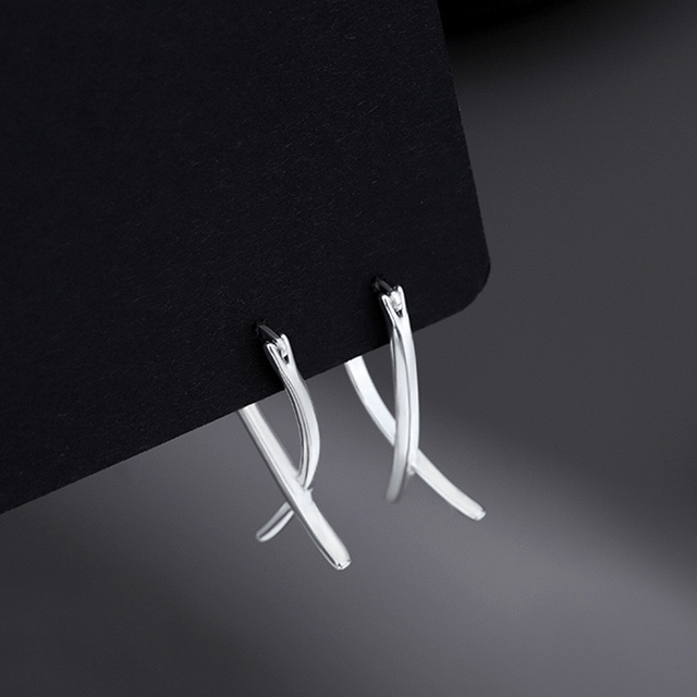 Sterling Silver Kiss Earrings