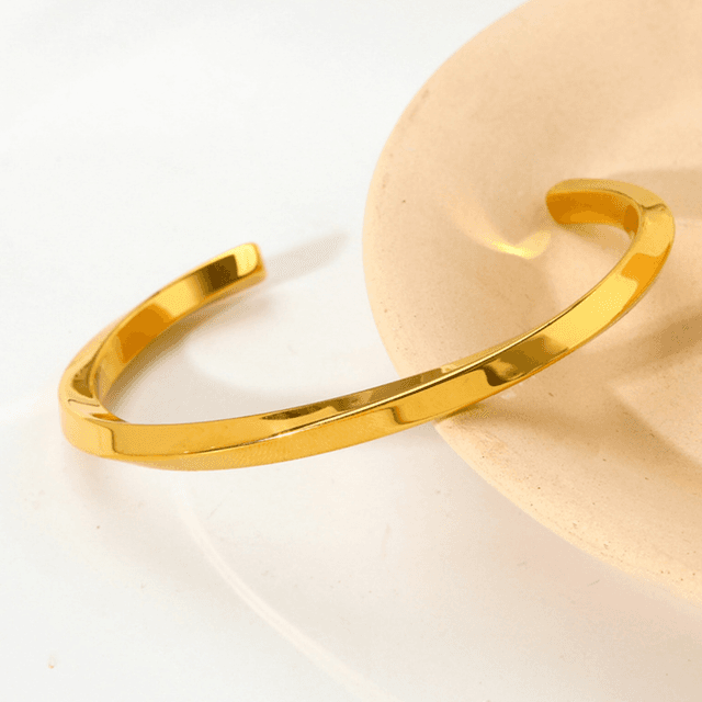 Stainless Steel Twisted Gold Bangle 